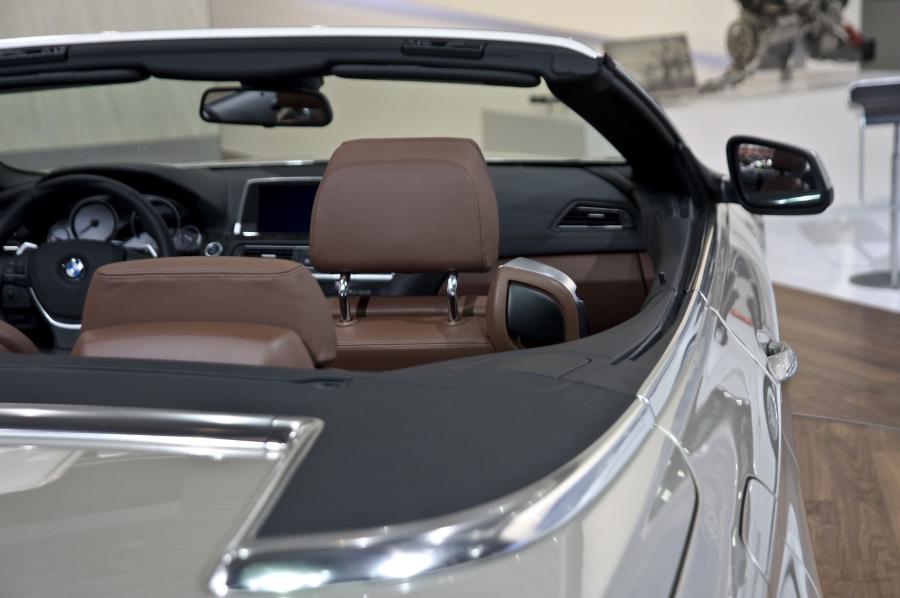  BMW 6-Series Convertible 2011 года  (фото 292 из 320)